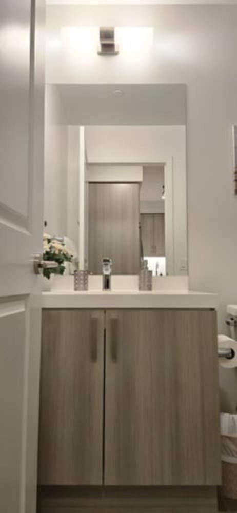Nahani Way Properties Mississauga Extérieur photo